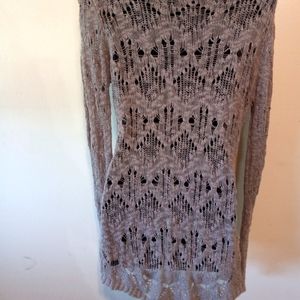 Light weight long sleeve sweater tshirt